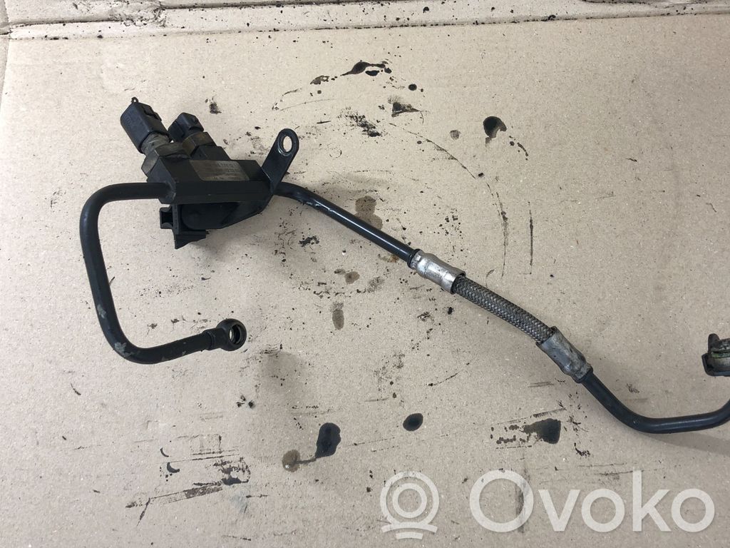 Audi A6 S6 C5 4B Turbo turbocharger oiling pipe/hose 