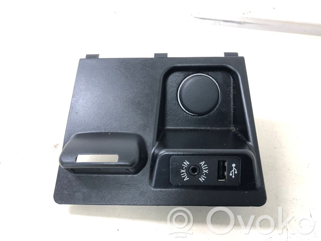 BMW X5 F15 Priză USB 
