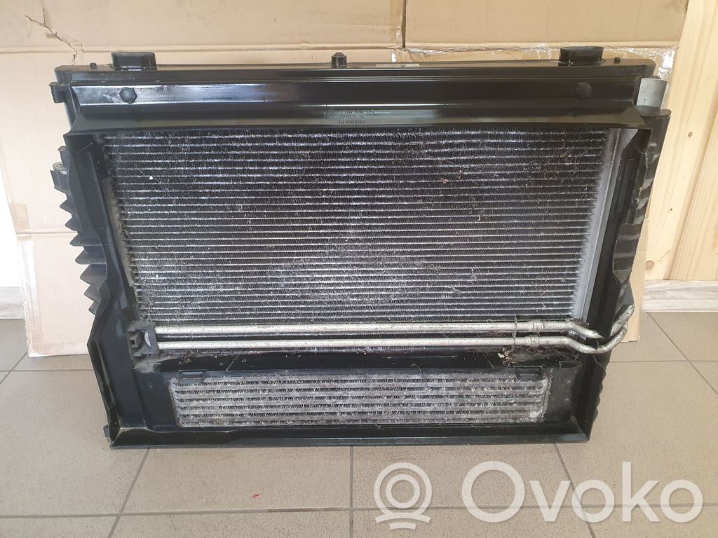 BMW 5 E60 E61 Radiatora komplekts 