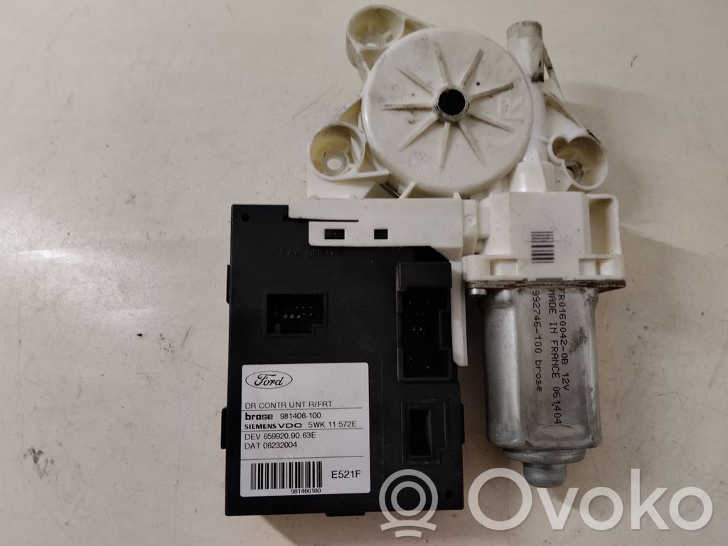 Ford Focus C-MAX Front door window regulator motor 