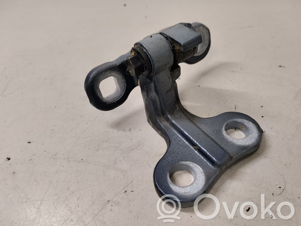 Volvo C30 Front door upper hinge 