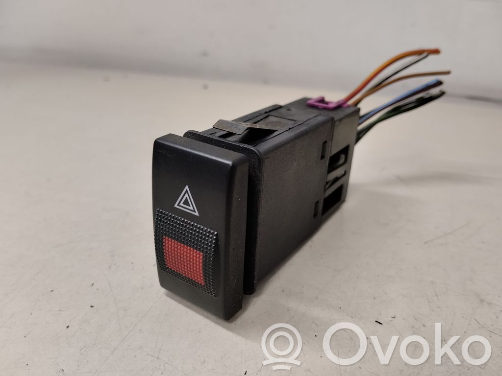 Audi A8 S8 D2 4D Hazard light switch 