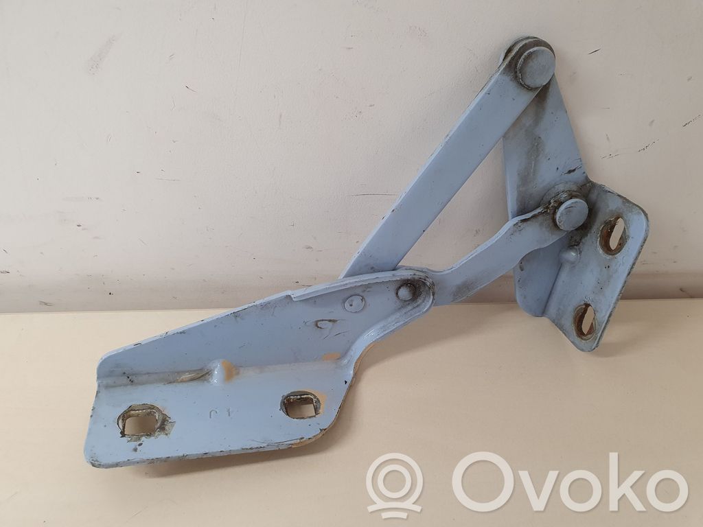 Iveco Daily 3rd gen Engine bonnet/hood hinges 