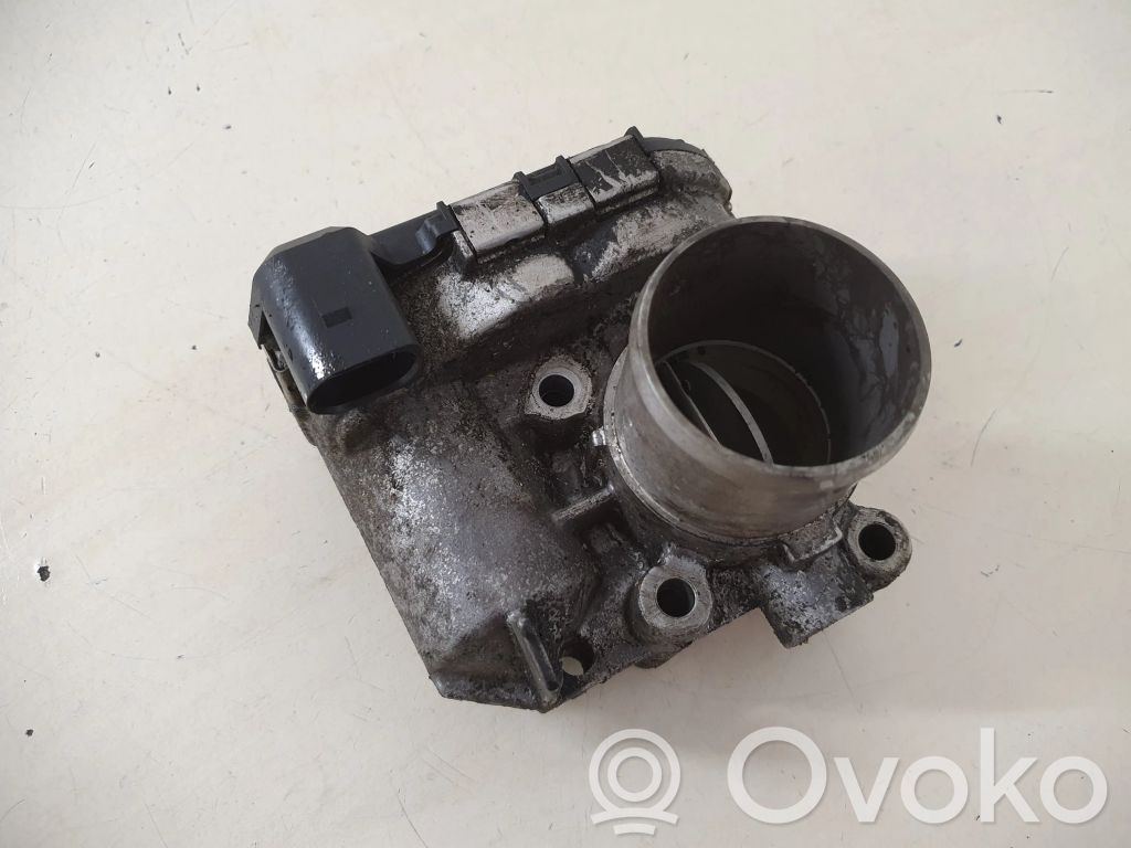 Opel Vivaro Throttle valve 