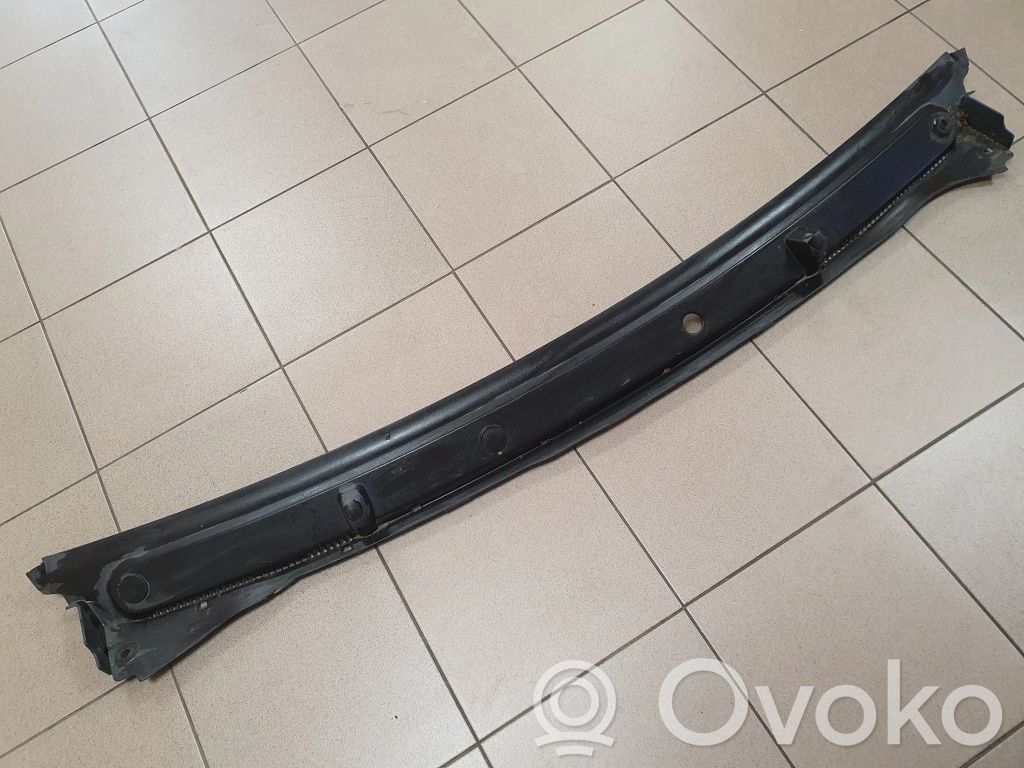 Opel Vivaro Wiper trim 