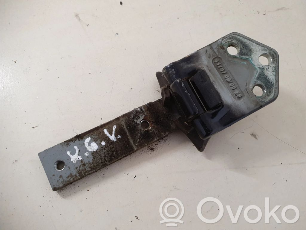 Volkswagen Caddy Loading door upper hinge 