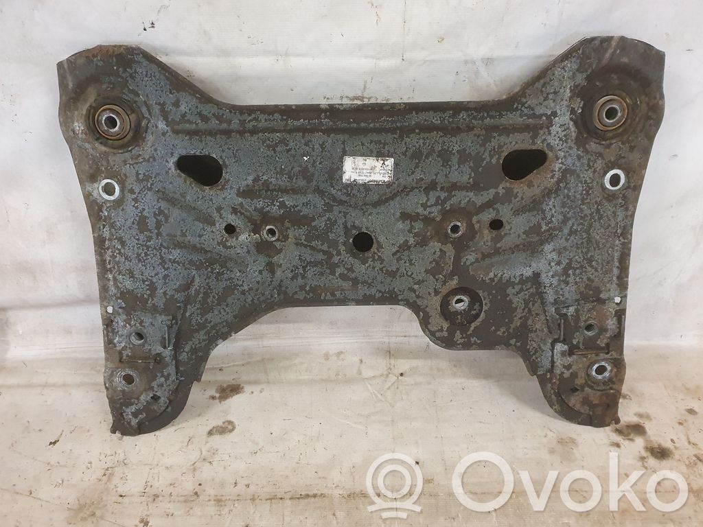 Opel Vivaro Front subframe 