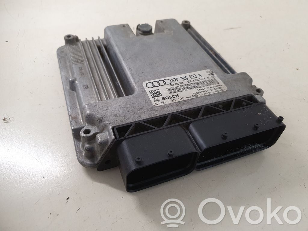 Audi A8 S8 D4 4H Engine control unit/module 