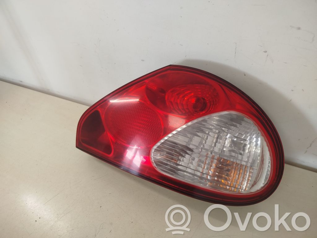 Jaguar X-Type Rear/tail lights 