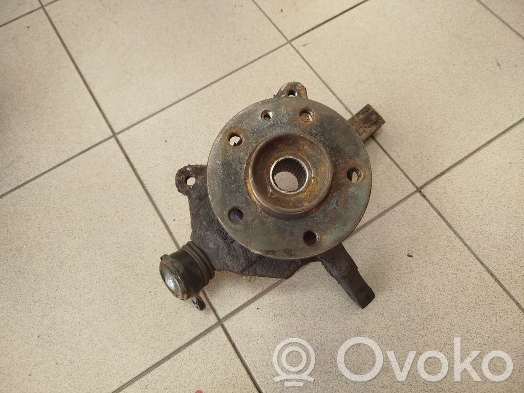 Cubo de rueda delantera