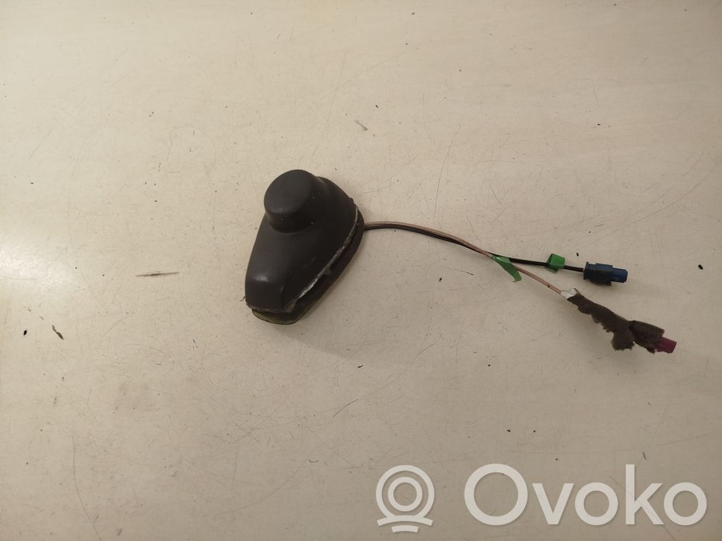 Volkswagen Multivan T5 Antena aérea GPS 