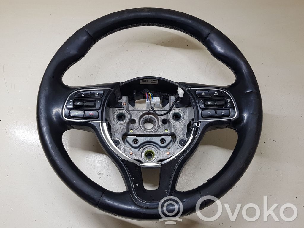 KIA Optima Stūre 