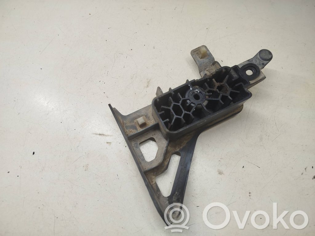 Porsche Cayenne (92A) Jacking socket point 