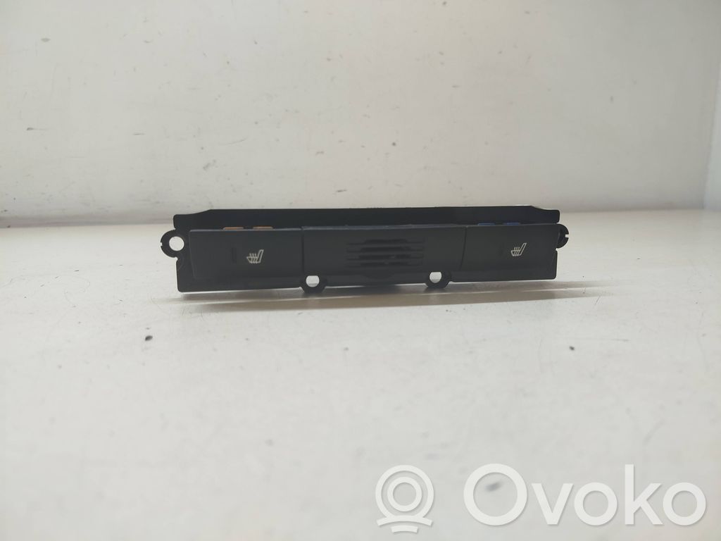 KIA Sorento Seat heating switch 