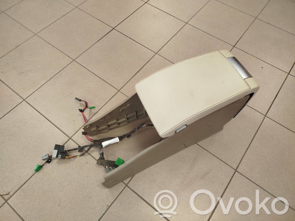 Volvo S80 Armrest 