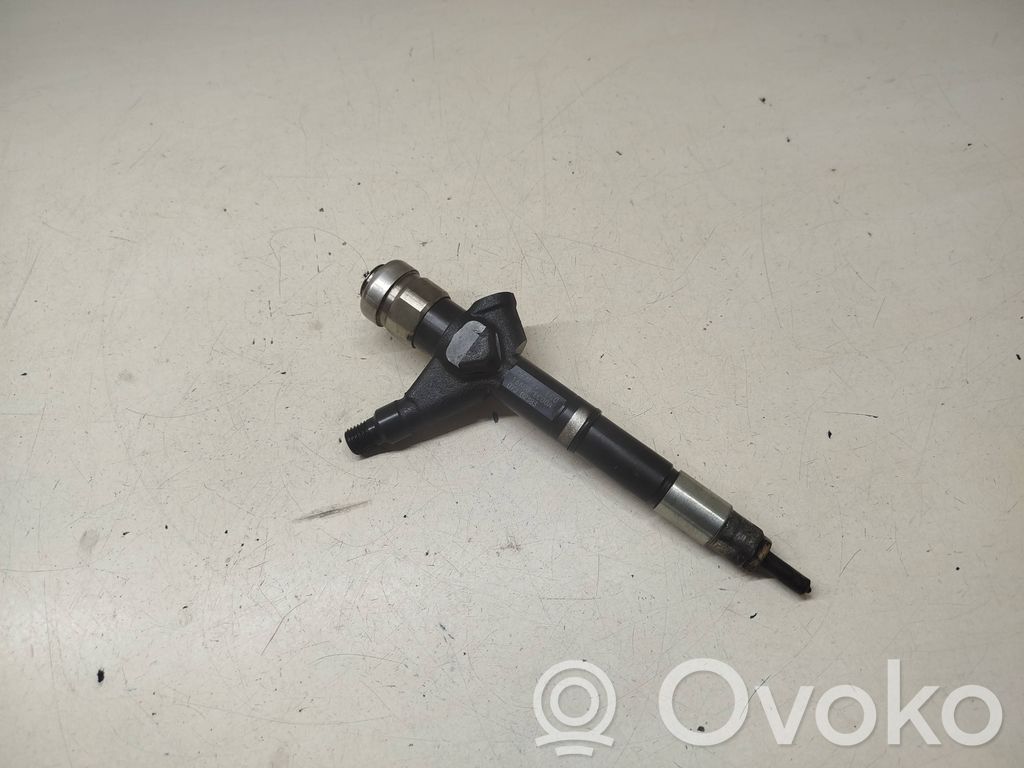 Nissan Navara D40 Fuel injector 