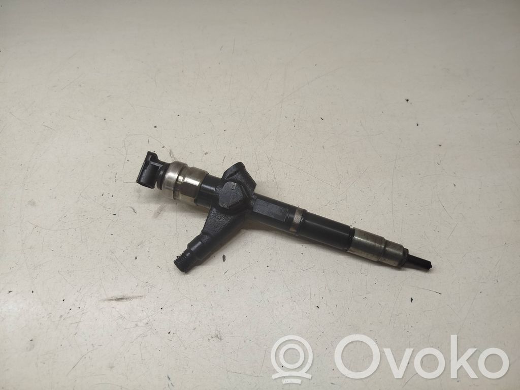 Nissan Navara D40 Fuel injector 