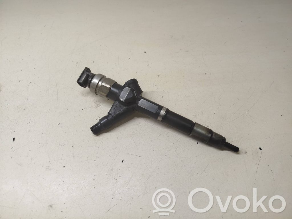 Nissan Navara D40 Fuel injector 