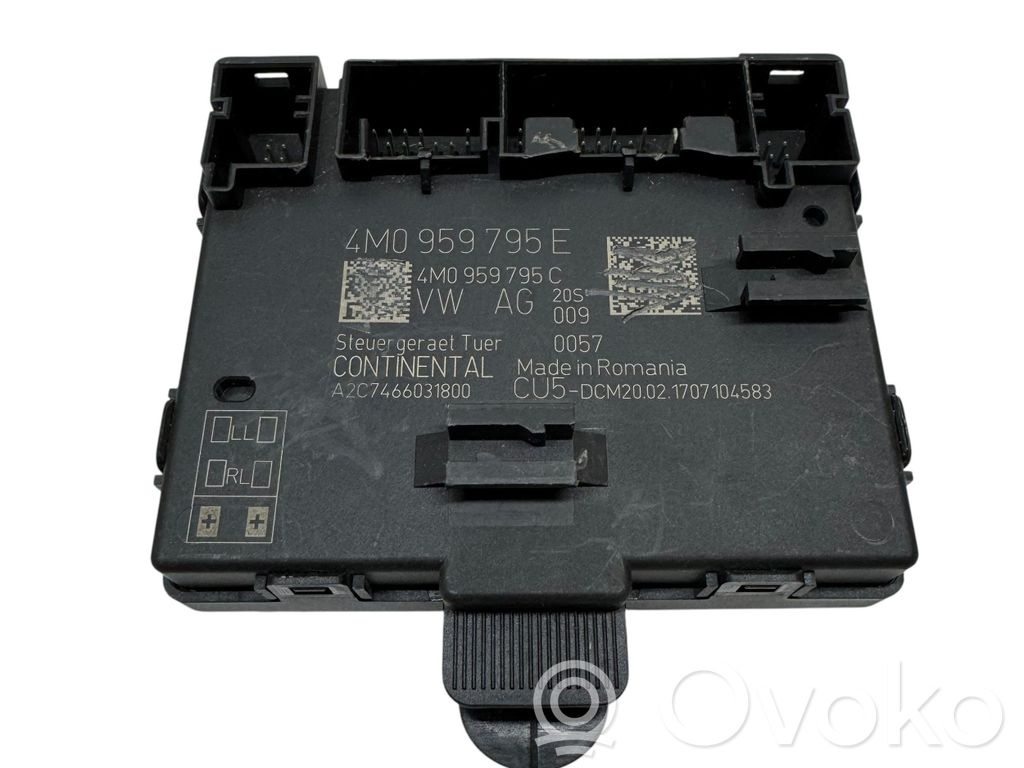 Audi Q7 4M Door control unit/module 