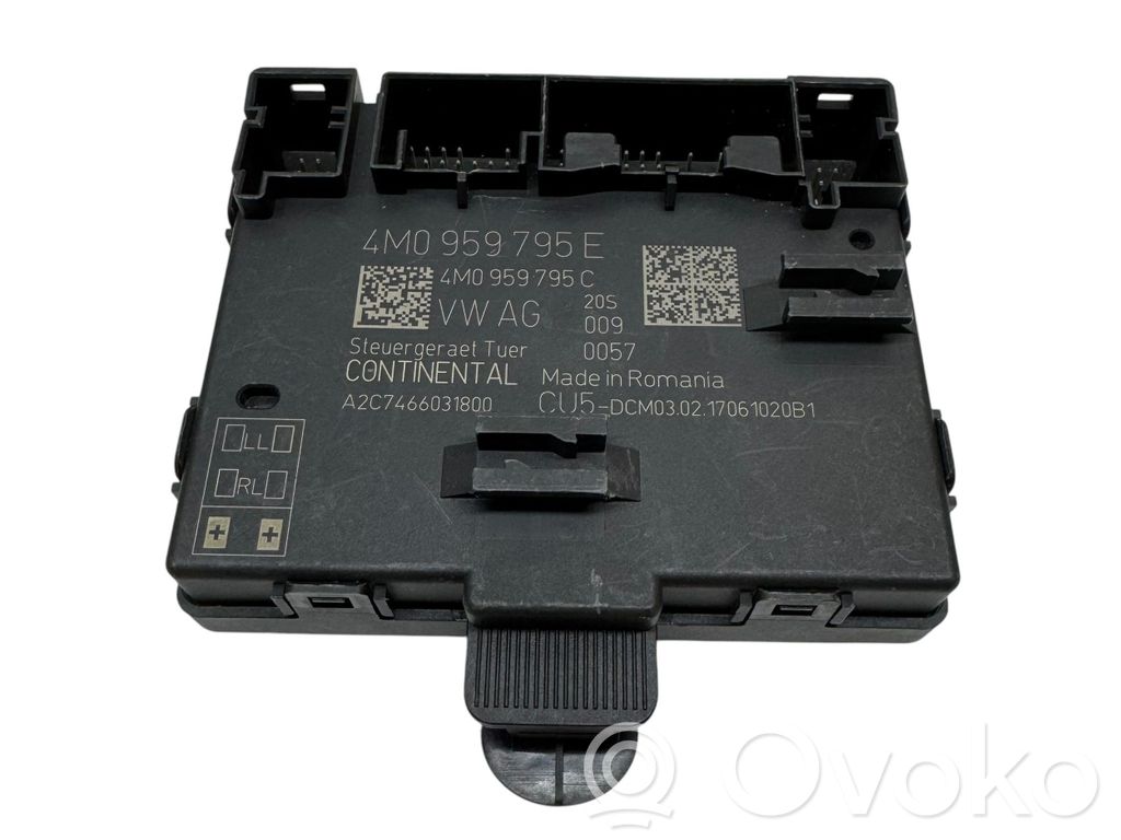 Audi Q7 4M Door control unit/module 