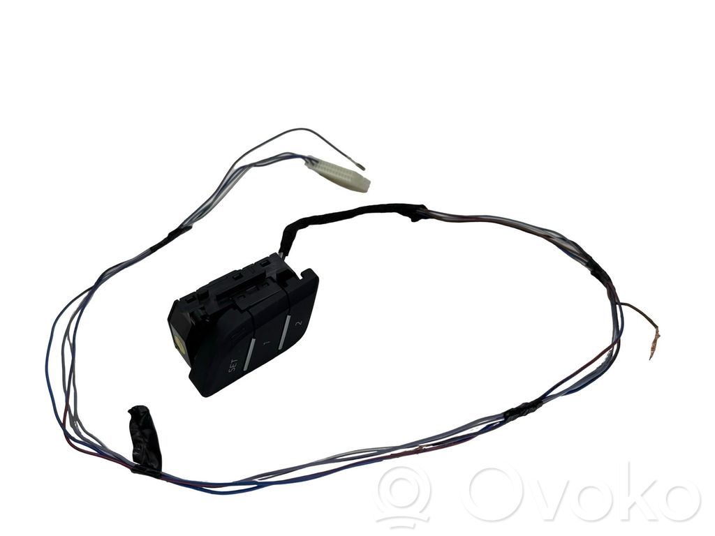 Audi Q7 4M Seat control switch 