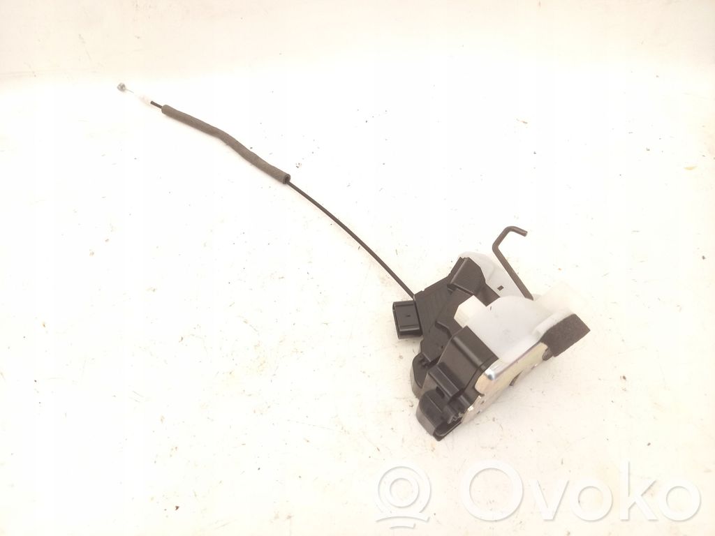 Zamek drzwi przednich   81310C8020