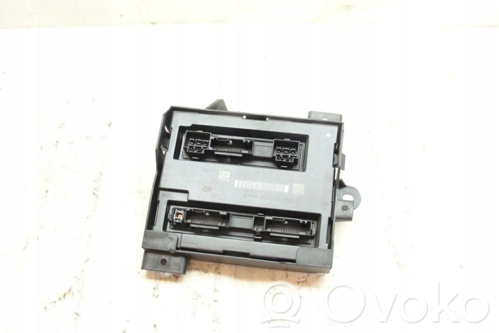 Audi A5 8T 8F Modul confort 