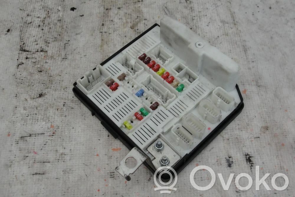 Renault Kangoo II Comfort/convenience module 