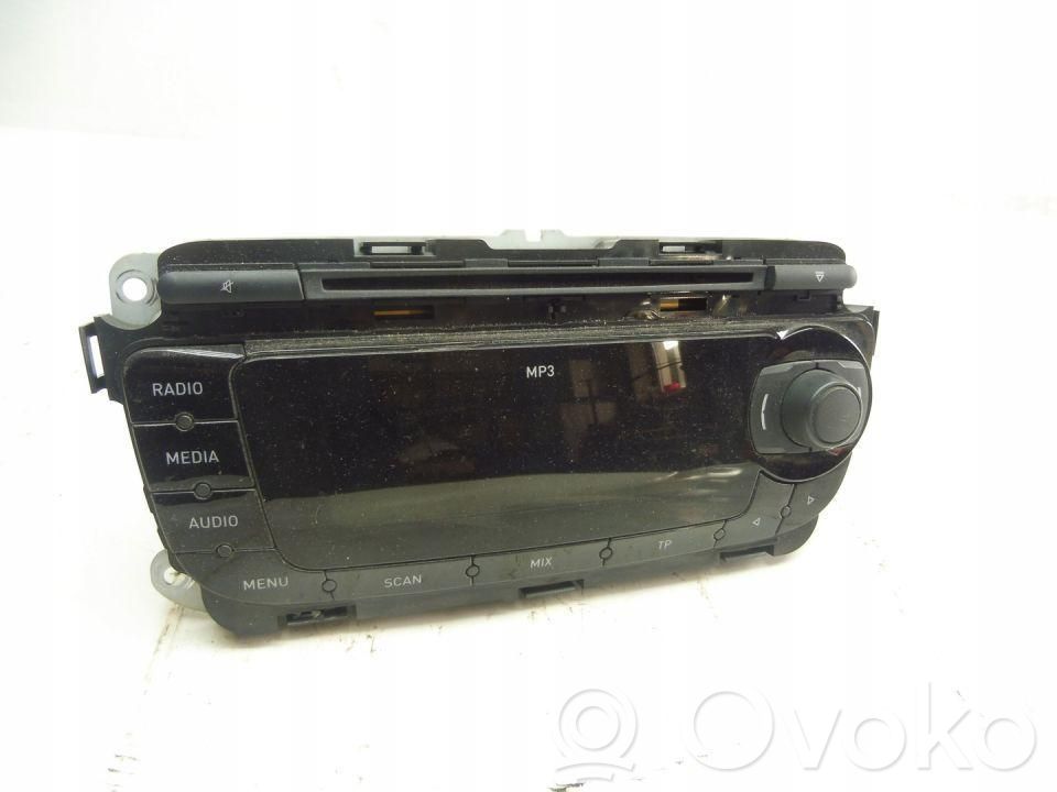 Seat Ibiza IV (6J,6P) Panel / Radioodtwarzacz CD/DVD/GPS 