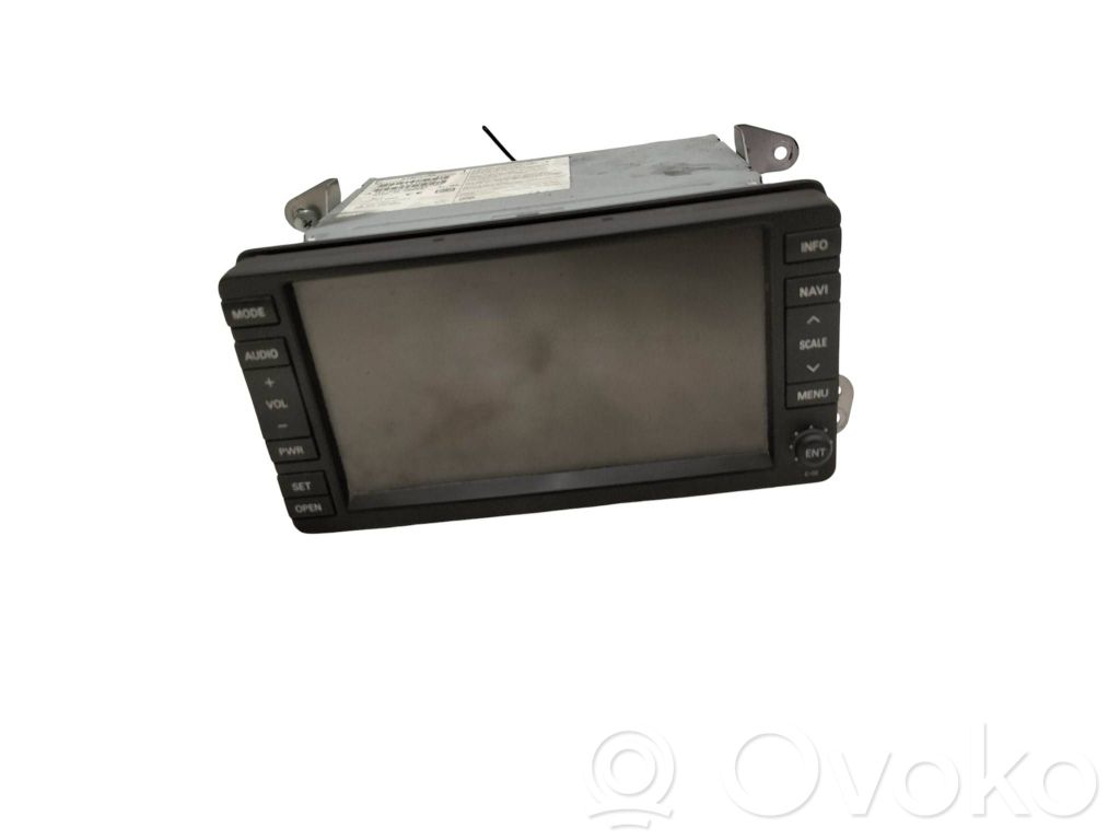 Panel / Radioodtwarzacz CD/DVD/GPS   8750A245,3AP250AC,21310133C