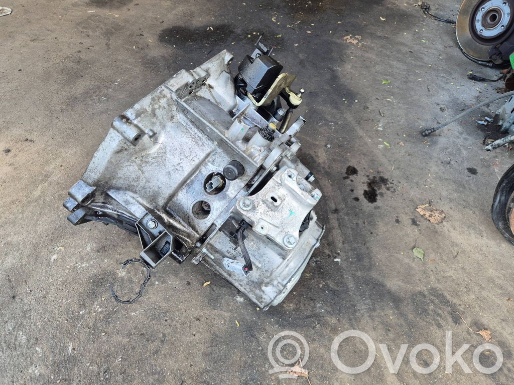 Citroen C4 III e-C4 Cutie viteze manuală cu 6 trepte 