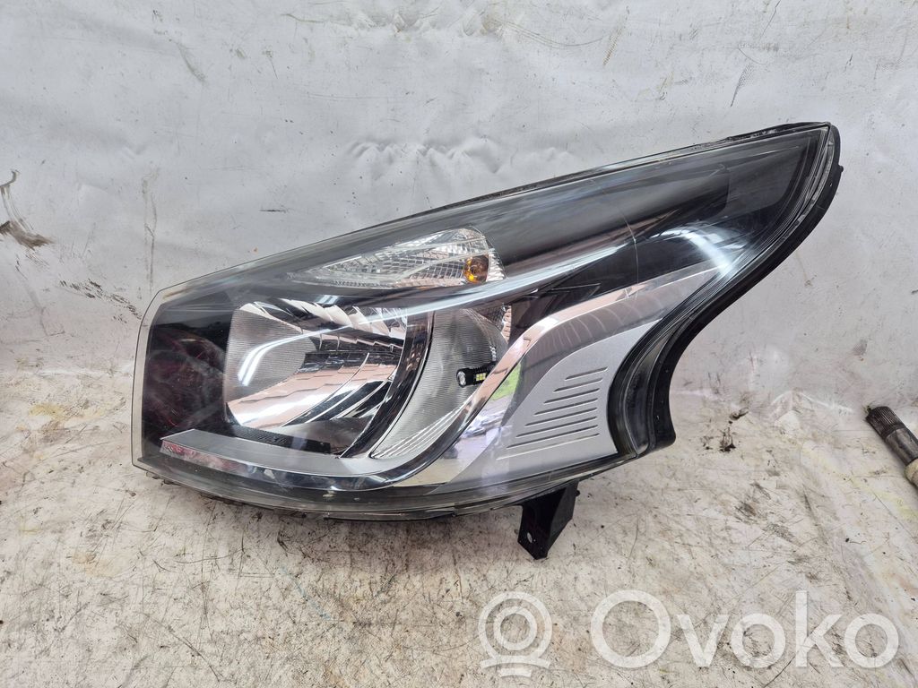 Renault Trafic III (X82) Scheinwerfer 