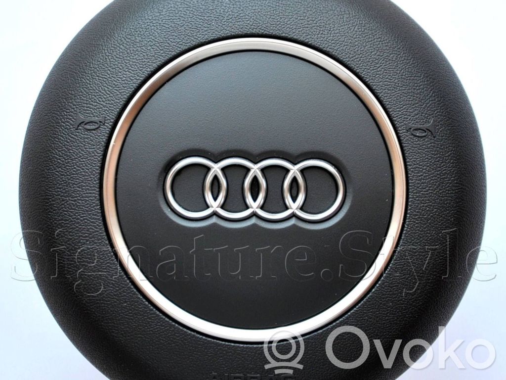 Audi A3 S3 8P Stūres drošības spilvens 