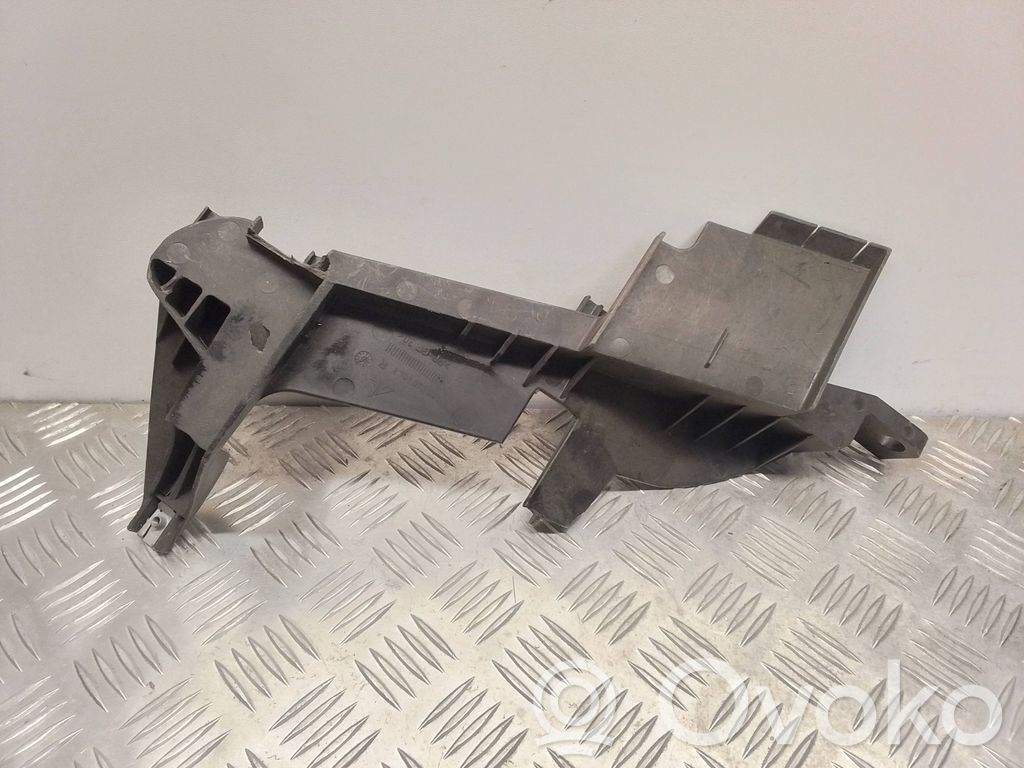 Headlight/headlamp mounting bracket   1301073025