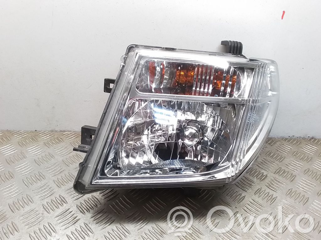 Nissan Navara D40 Scheinwerfer 