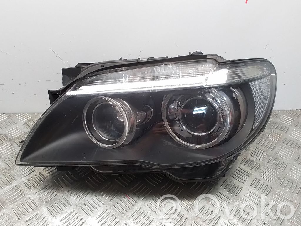 BMW 7 E65 E66 Priekinis žibintas 