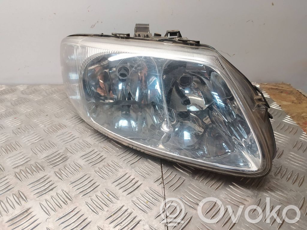 Scheinwerfer   5875200000,04857710AB