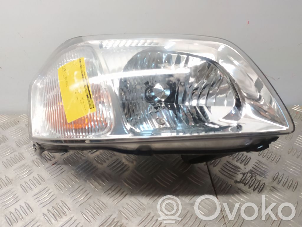 Mazda Tribute Scheinwerfer 