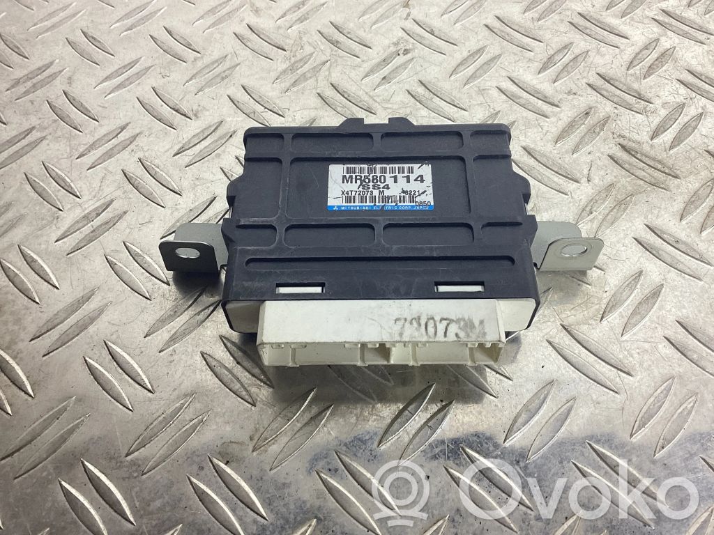 Mitsubishi Pajero Inne komputery / moduły / sterowniki 