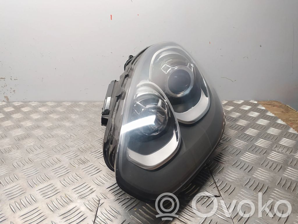 Porsche Cayenne (92A) Scheinwerfer 