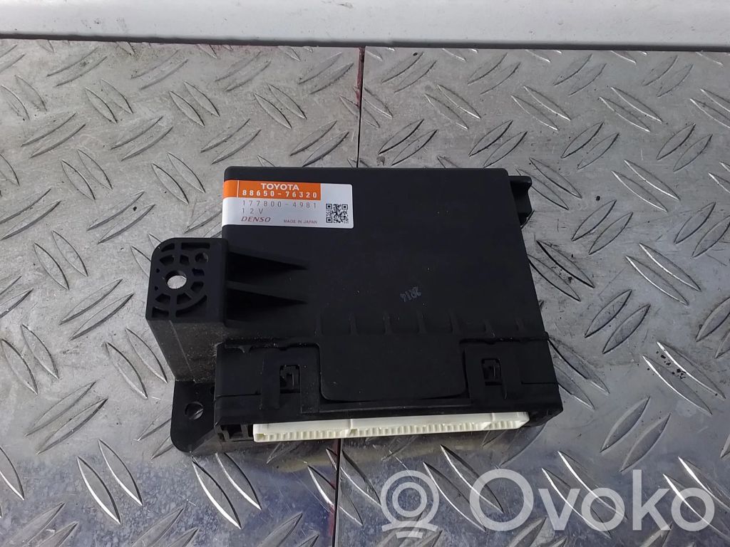 Lexus CT 200H Autres unités de commande / modules 