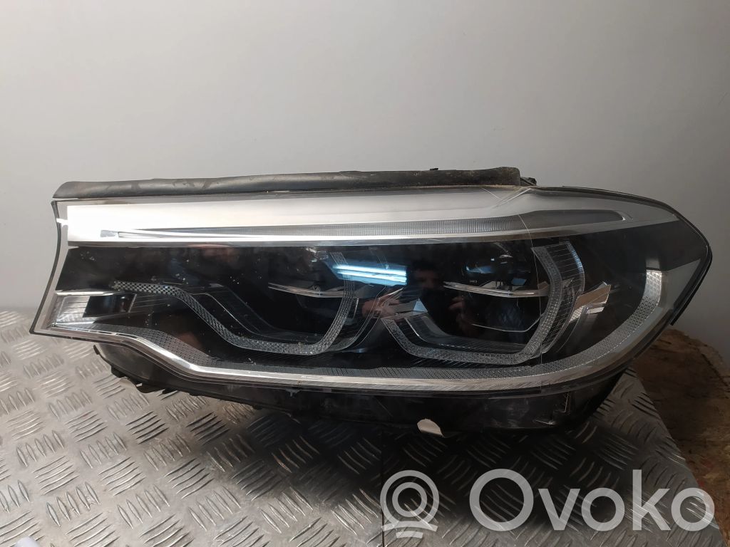 BMW 5 G30 G31 G38 Scheinwerfer 