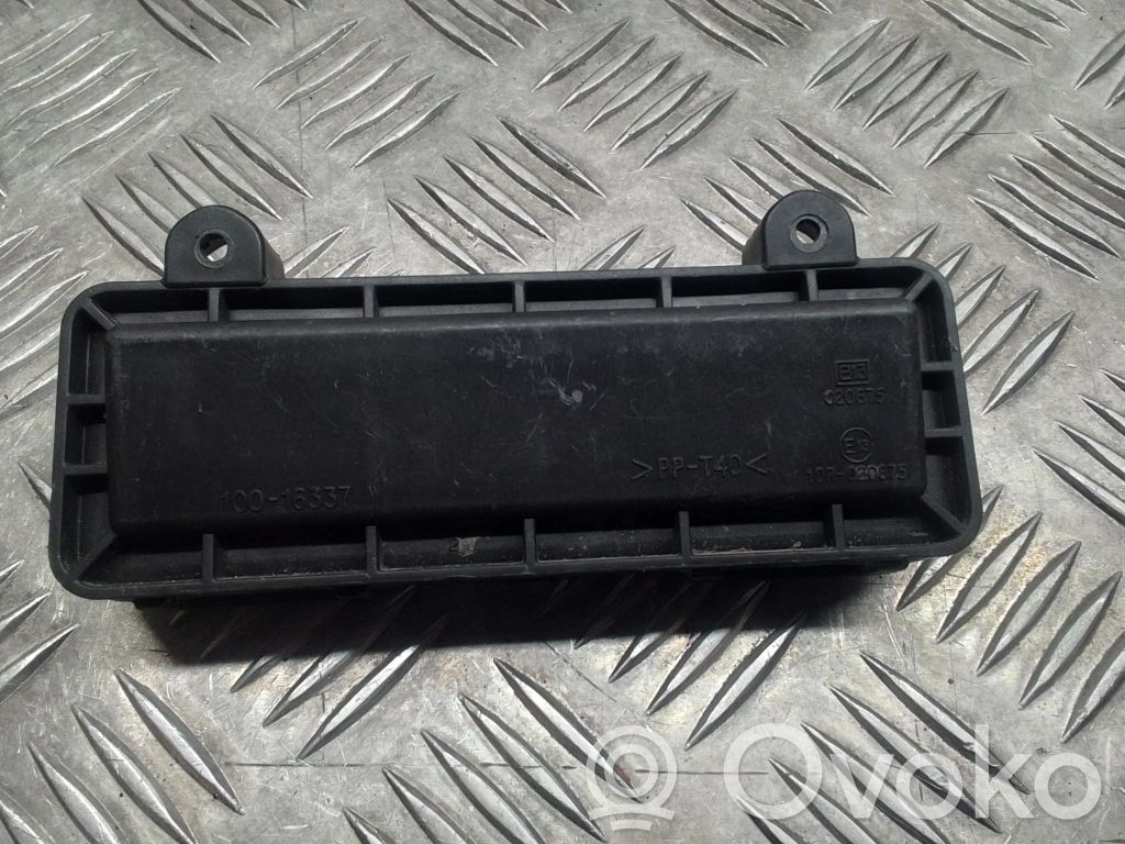 Toyota Avensis T250 Headlight/headlamp dust cover 