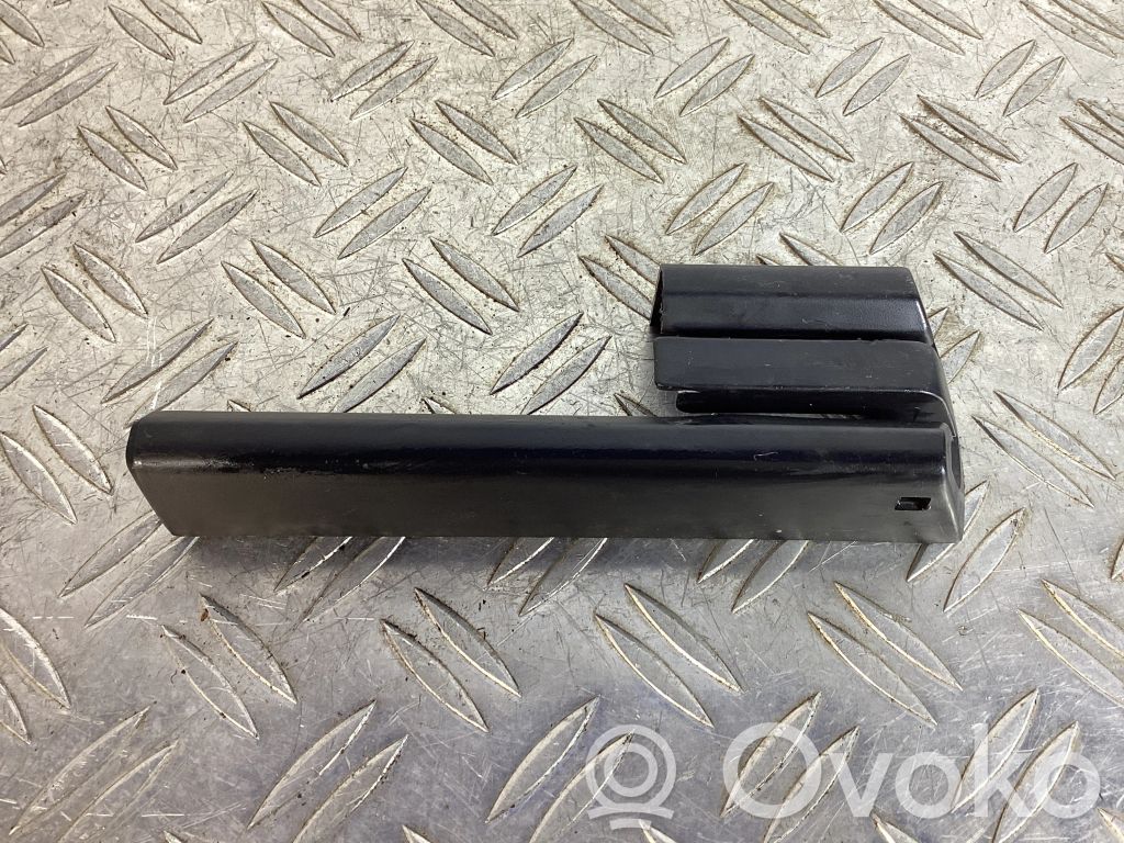 Front door seat control surround trim   103167600A