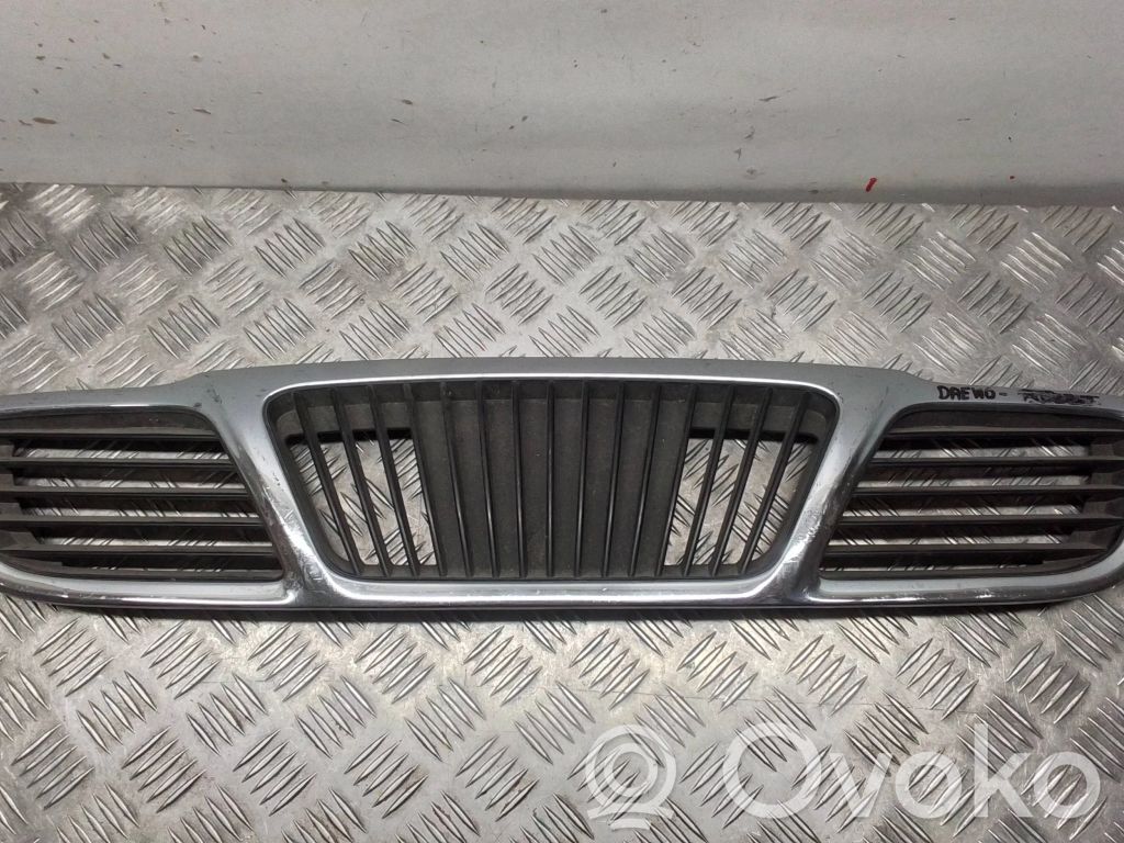 Daewoo Lanos Front grill 