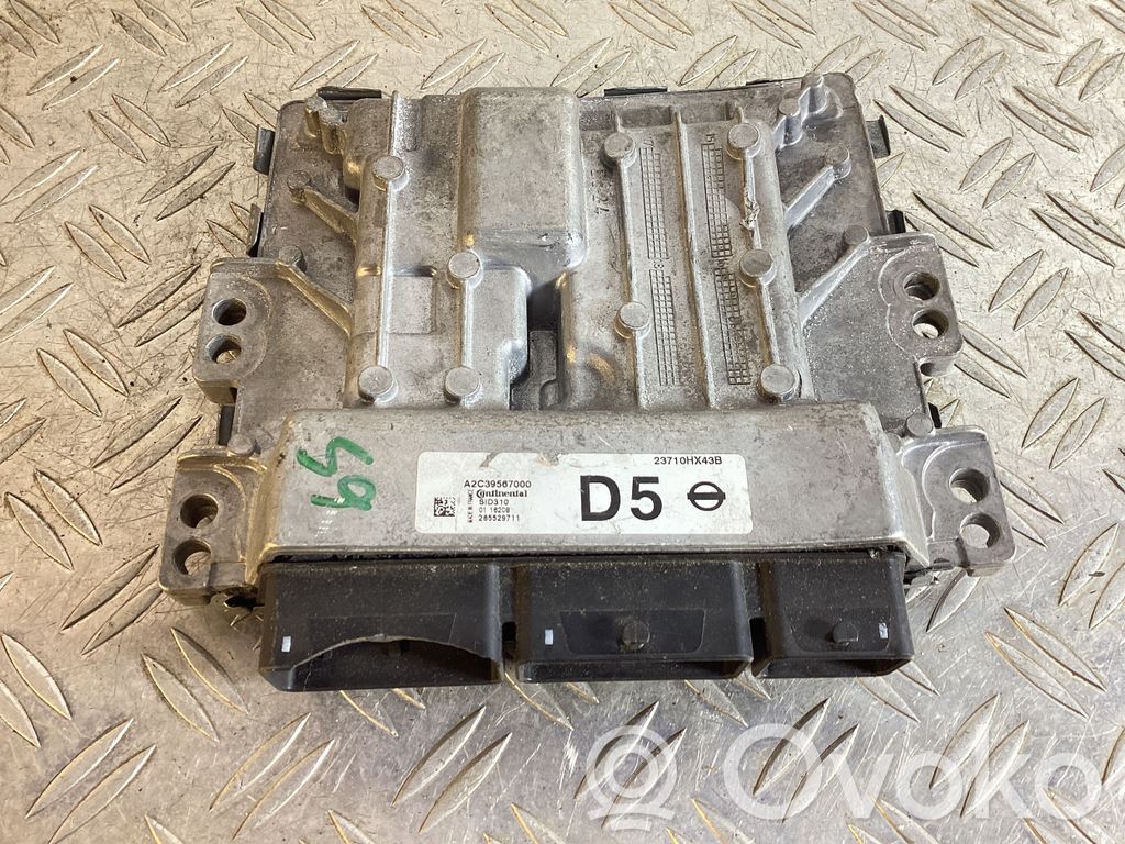 Nissan Qashqai Engine control unit/module 