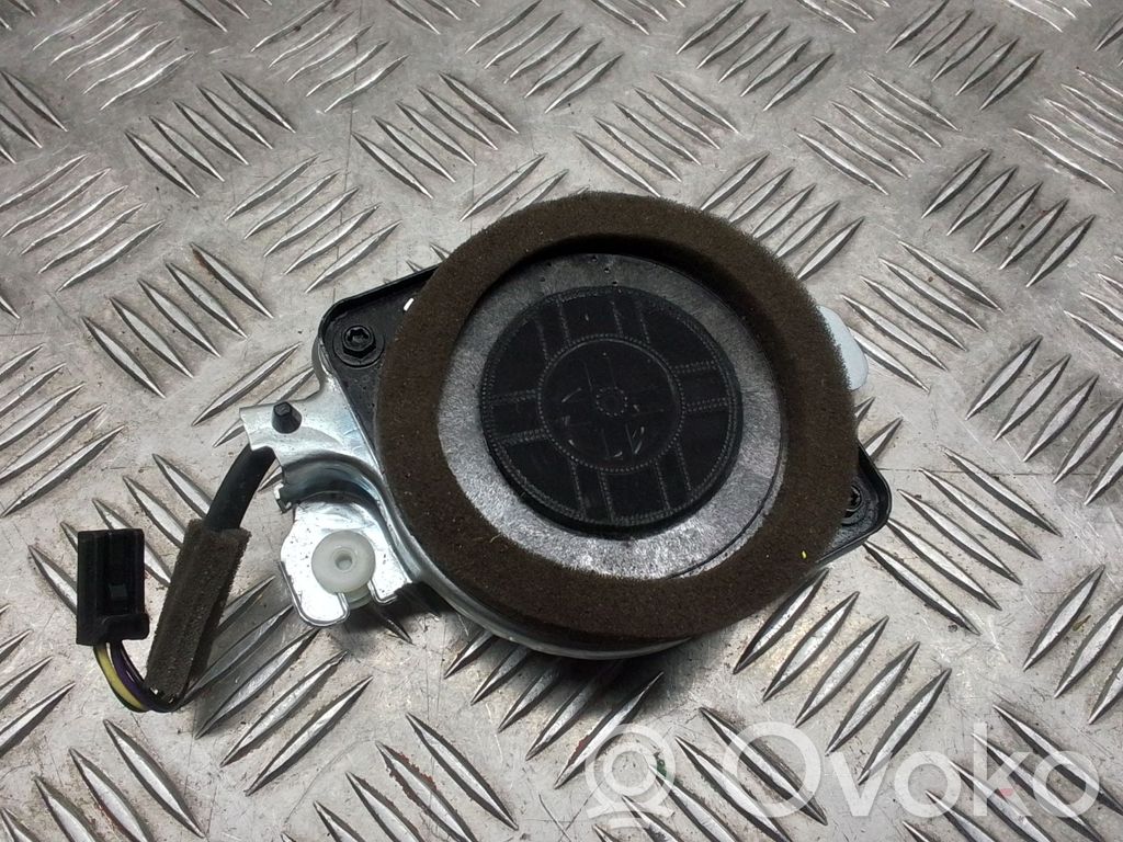 Lexus RC Altavoz de la puerta delantera 