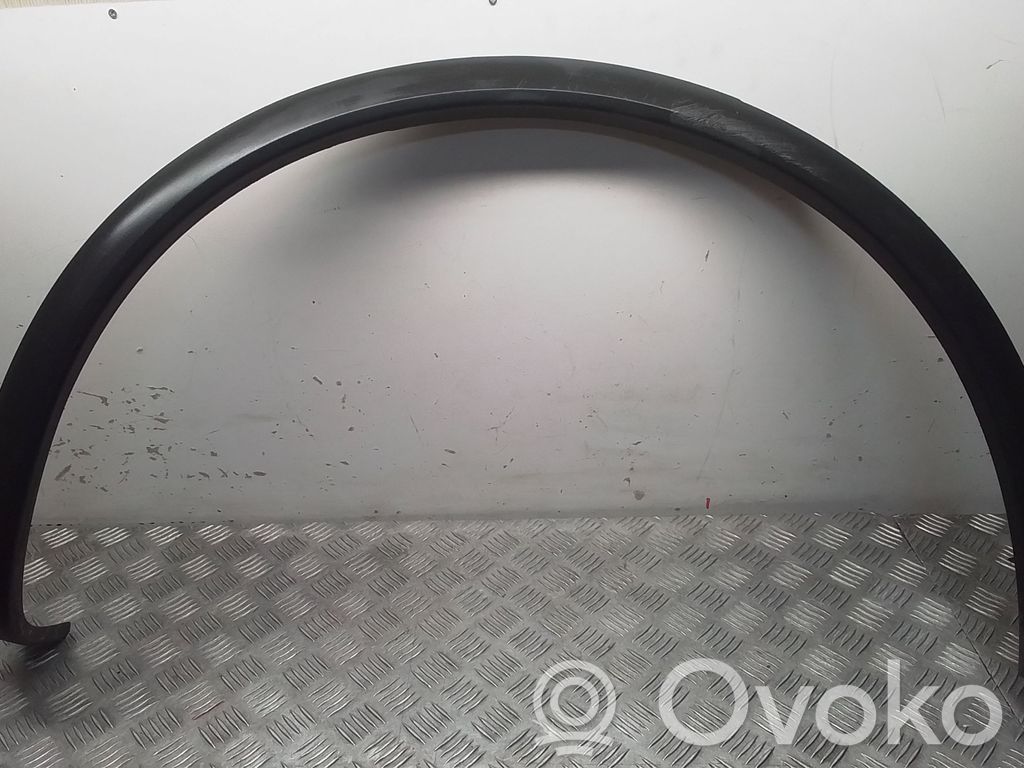 Porsche Cayenne (92A) Listwa błotnika tylnego 