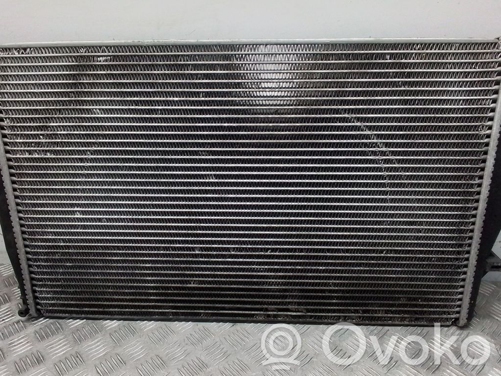 Volvo S60 Interkūlerio radiatorius 