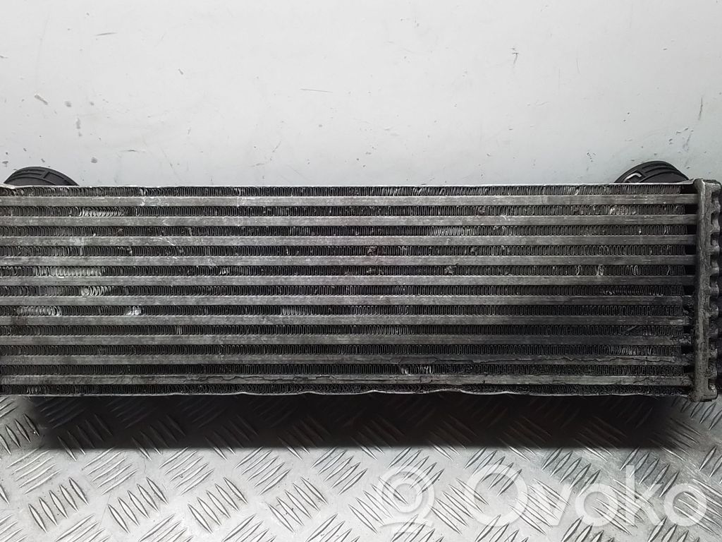 BMW X5 E70 Interkūlerio radiatorius 
